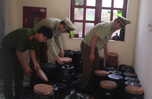 Sơn La: Phạt đối tượng vận chuyển lâm sản trái phép