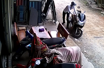 Hà Nội: Băng trộm xe máy chất thành kho