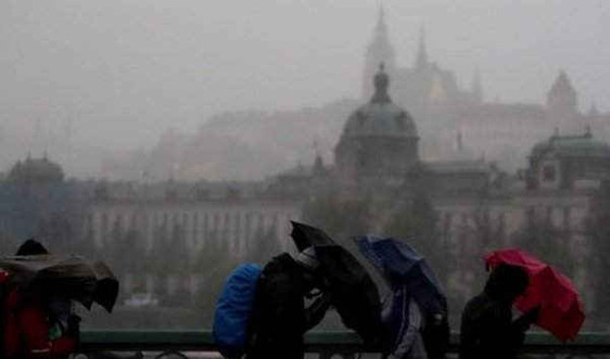 Gió bão gây thiệt hại nặng tại Trung Âu, 4 người thiệt mạng
