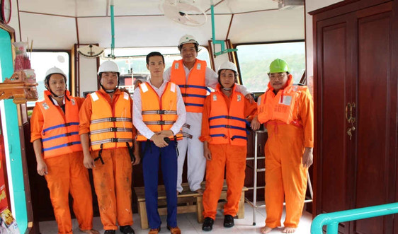 Đề nghị UBND tỉnh Bình Định khen thưởng "Đội tàu Cửu Long"