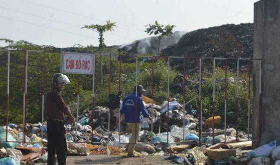 Quảng Nam: Dân bức xúc bãi tập kết rác âm ỉ cháy