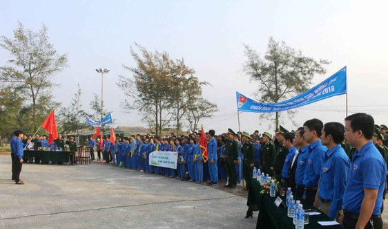 Quảng Trị: Hơn 600 đoàn viên thanh niên ra quân làm sạch môi trường biển