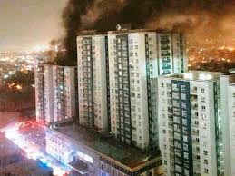 Cháy chung cư làm “nóng” buổi Họp báo thường kỳ Chính phủ