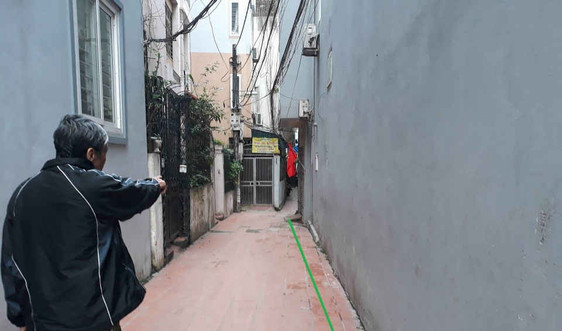 Tây Hồ - Hà Nội: Không cấp phép xây dựng trên đất có sổ đỏ vì "hàng xóm" có ý kiến!