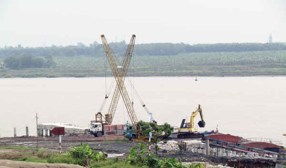 Hà Nam: Huyện Lý Nhân sẽ xử lý triệt để hoạt động xây dựng cầu cảng trái phép của Công ty CP gạch Đại Hoàng?