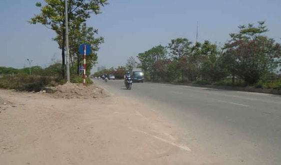 Sở Xây dựng Hà Nội hồi âm loạt bài phế thải trên Đại lộ Thăng Long