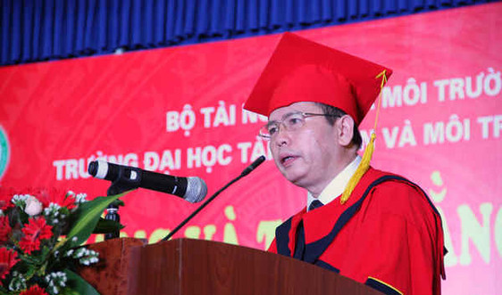 Trường Đại học TN&MT Hà Nội: Gần 1.000 tân thạc sĩ, kỹ sư và cử nhân tốt nghiệp năm 2018