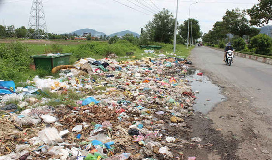 Bà Rịa - Vũng Tàu: Bãi tập kết rác thải gây ô nhiễm môi trường