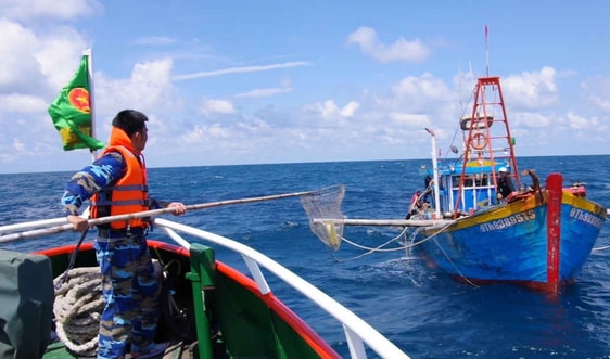 Phối hợp tuần tra bảo vệ an ninh an toàn đường ống dẫn khí dưới biển
