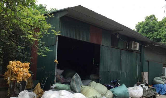 Phường Trung Văn, quận Nam Từ Liêm: Loay hoay xử lý hàng loạt xưởng tái chế nhựa gây ô nhiễm