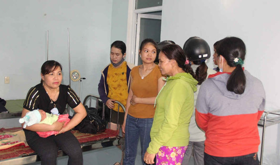 Quảng Trị: Phát hiện một bé gái sơ sinh bị bỏ rơi gần Trạm Y tế xã