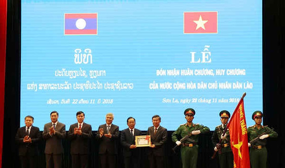 Lễ đón nhận Huân chương, Huy chương của nước CHDCND Lào trao tặng tỉnh Sơn La