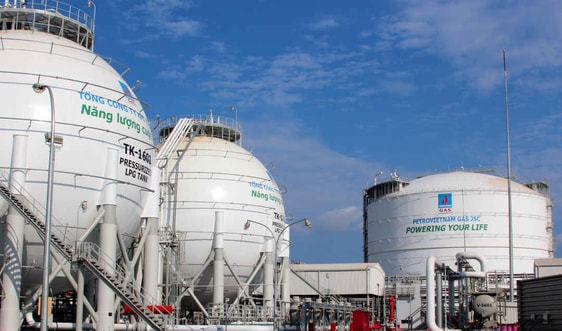 Kho cảng PV GAS Vũng Tàu tiếp nhận chuyến tàu LPG lạnh thứ 100