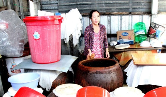 Làng nước mắm Nam Ô nức tiếng hối hả vào Tết