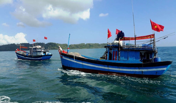Quảng Ngãi: Ngư dân Sa Kỳ ra quân đánh bắt đầu năm