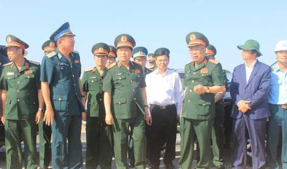 Đại tướng Ngô Xuân Lịch kiểm tra công tác xử lý chất độc dioxin tại sân bay Biên Hòa