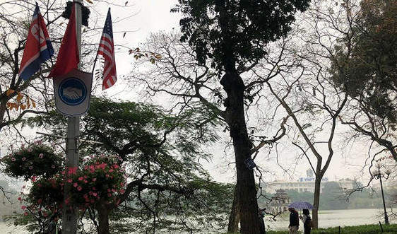 Hà Nội: Phố phường trang hoàng rực rỡ đón Hội nghị Thượng đỉnh Mỹ - Triều
