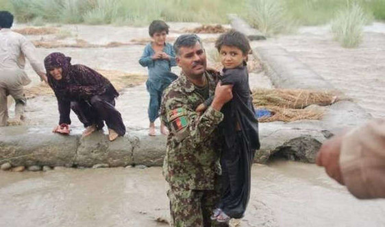 Lũ quét ở Afghanistan làm chết ít nhất 20 người