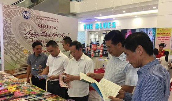Sơn La: Trưng bày gần 10.000 cuốn sách hưởng ứng Ngày sách Việt Nam 2019