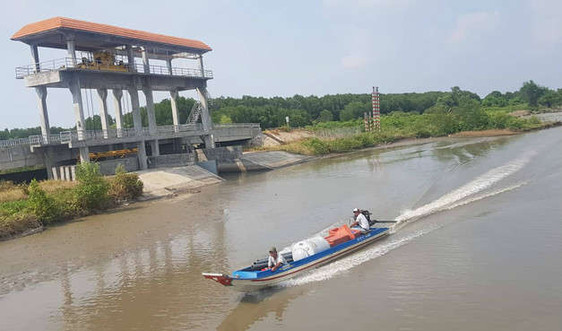 Gần 4.000 hộ dân ven biển An Biên, Kiên Giang “khát” nước sạch ​