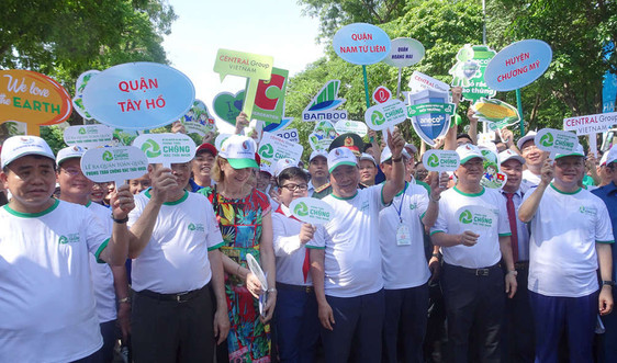 Thủ tướng Nguyễn Xuân Phúc phát động Lễ ra quân toàn quốc phong trào chống rác thải nhựa