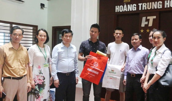 Huyện Cô Tô (Quảng Ninh): Phát động phong trào "Chống rác thải nhựa"