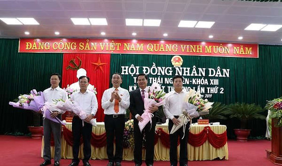 Thái Nguyên bầu bổ sung Phó chủ tịch UBND tỉnh nhiệm kỳ 2016-2021.