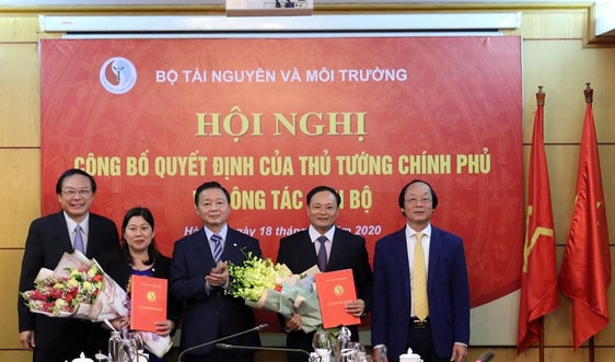 Công bố quyết định bổ nhiệm và tái bổ nhiệm Thứ trưởng Bộ Tài nguyên và Môi trường
