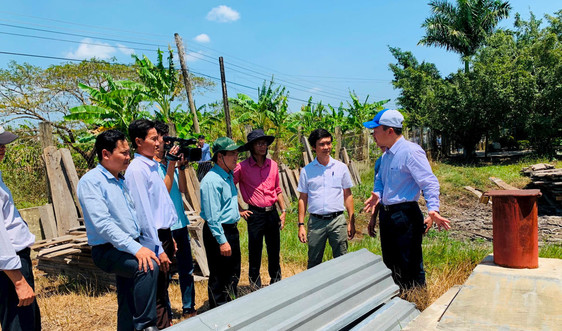 Bộ TN&MT bàn giao cho tỉnh Cà Mau 6 cụm công trình giếng khoan khai thác nước dưới đất
