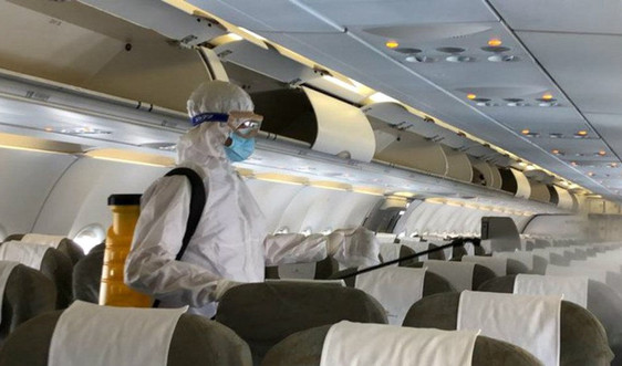 Bộ Y tế thông báo khẩn tìm hành khách trên 2 chuyến bay có người mắc COVID-19