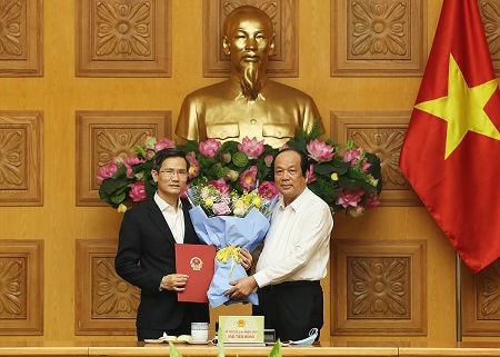 Công bố quyết định của Thủ tướng Chính phủ về công tác cán bộ