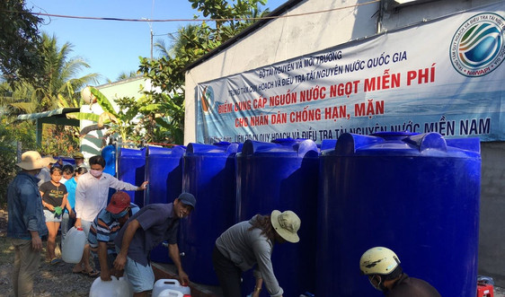 Bộ TN&MT hỗ trợ cấp nước ngọt miễn phí cho người dân huyện Châu Thành, tỉnh Bến Tre