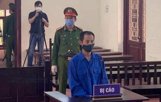 Hải Dương: Xử tù kẻ tấn công Chủ tịch phường khi đang kiểm tra chống dịch