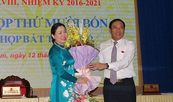 Bà Đinh Thị Lụa được bầu làm Phó Chủ tịch UBND tỉnh Hà Nam
