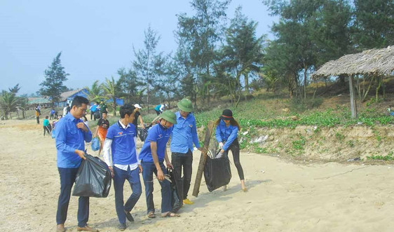  Quảng Ninh nâng cao ý thức và vai trò cộng đồng trong việc bảo vệ môi trường biển