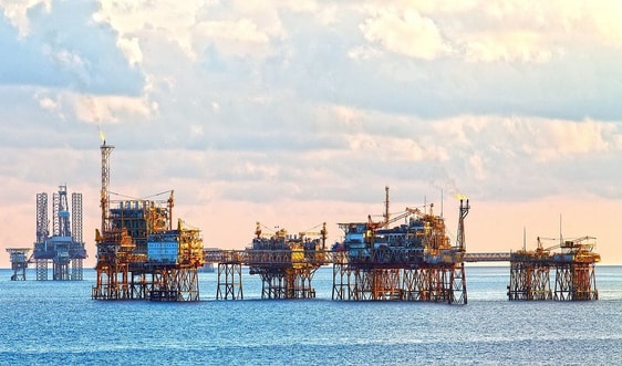 Petrovietnam - 45 năm gian nan và tự hào
