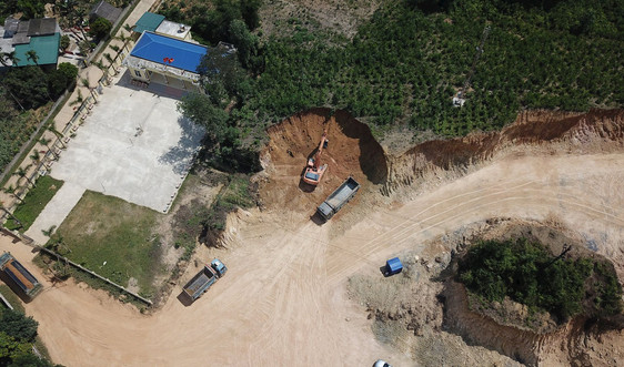 Vụ Công ty Hoàng Sơn gây thất thoát tài nguyên: BQLDA Xây dựng cơ bản huyện Lạc Thuỷ thừa nhận làm sai