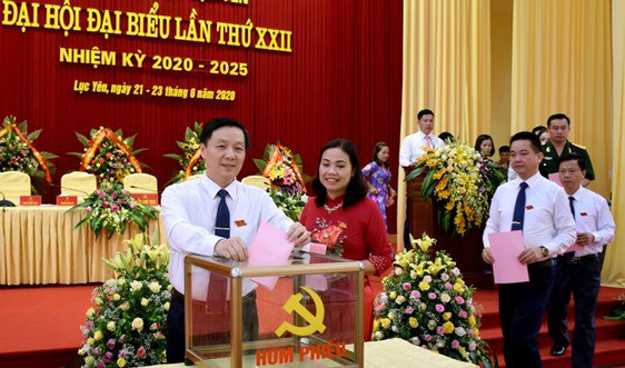Ông Hoàng Hữu Độ tái đắc cử Bí thư Huyện ủy Lục Yên khóa XXII