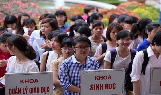 Kiến nghị giải pháp khẩn cấp bảo tồn và phát triển hệ thống trường đại học địa phương