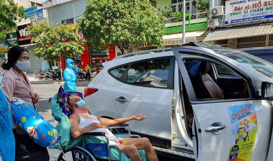 Đà Nẵng:  “Chuyến xe 0 đồng” trọn vẹn nghĩa tình mùa dịch