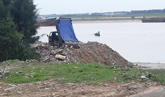 TP Vinh (Nghệ An): Vẫn chưa có lời giải cho “bài toán” rác thải xây dựng