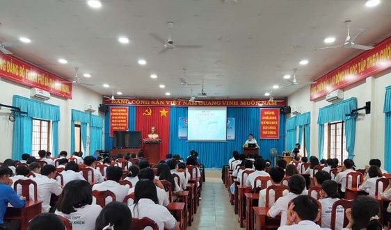 Bà Rịa - Vũng Tàu: Tuyên truyền biển đảo cho hơn 300 cán bộ, đoàn viên thanh niên, học sinh, sinh viên