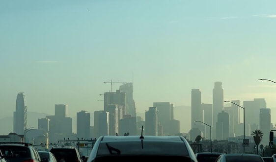 Mỹ: California sẽ cấm bán các xe chở khách chạy bằng xăng từ năm 2035