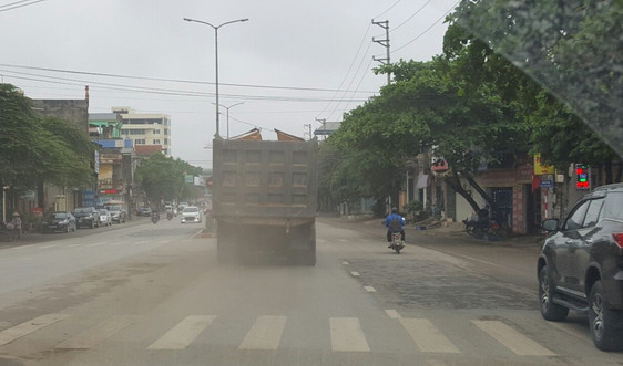Thái Nguyên: Xe quá tải “lộng hành” trên đường  "như chốn không người"
