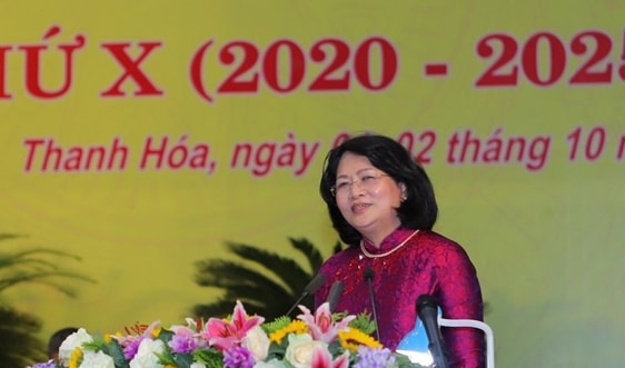 Phó Chủ tịch nước Đặng Thị Ngọc Thịnh dự Đại hội Thi đua yêu nước tỉnh Thanh Hóa lần thứ X