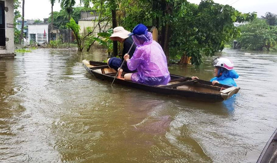 Đà Nẵng: Mưa lớn cô lập nhiều địa phương, sạt lở, hoa màu thiệt hại