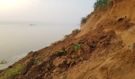 Thanh Hóa: Cảnh báo lũ và sạt lở đất trên các sông