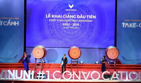 Trường Đại học VinUni khai giảng năm học đầu tiên