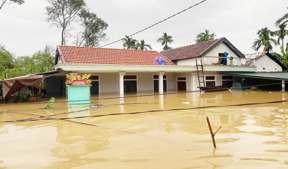 Mưa lũ gây thiệt hại nặng nề, Thừa Thiên Huế đề xuất hỗ trợ khẩn cấp