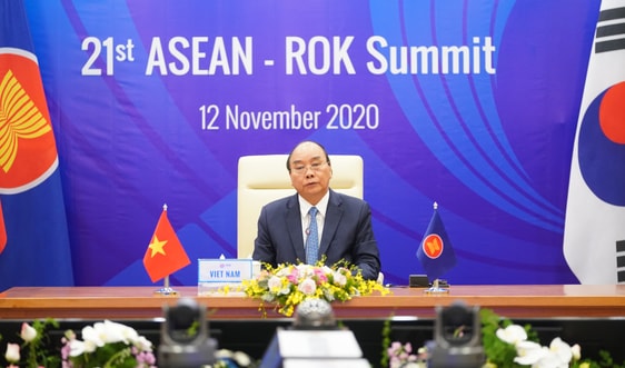 Thủ tướng Nguyễn Xuân Phúc: ASEAN và Hàn Quốc có nhiều lợi thế để bổ trợ cho nhau